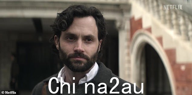 杀手出场:你看到 Badgley 的角色 Joe Goldberg 在第四季中从一个报复性的连环杀手那里尝到了自己的药,因为他试图在一个新的身份下保持低调。
