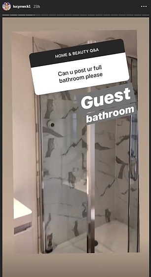 Lucy 通过 Instagram 故事让粉丝了解她在柴郡的家中发生的事情