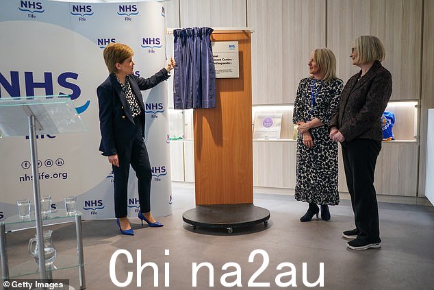 Nicola Sturgeon,上任八年多,周五在她作为首席部长的最后一次公开活动中,在法夫郡的柯科迪开设了一个耗资 3300 万英镑的治疗中心