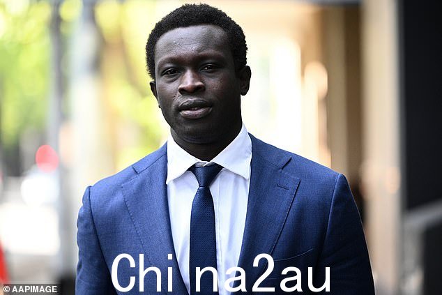 Majak Daw 在决定对驾驶违规行为认罪后可能面临牢狱之灾