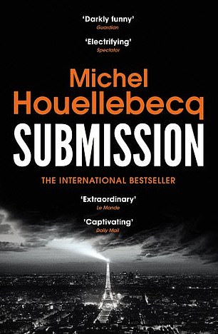 Houellebecq 是一位有争议的作家,经常被指责利用右翼对法国伊斯兰教的恐惧。 2015 年,Houellebecq 发表了关于穆斯林赢得总统职位的国际头条新闻“提交”
