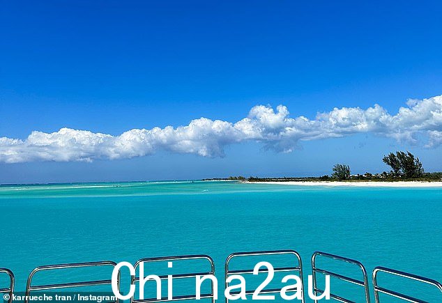 风景如画:这位女演员还向她的 1330 万粉丝和追随者提供了许多风景图片