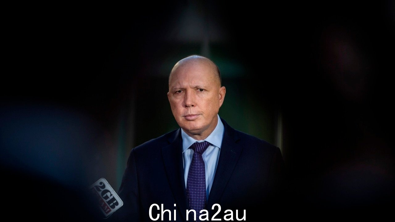 阿斯顿补选至关重要支持反对党领袖彼得·达顿” /><p>澳大利亚天空新闻可以披露工党的民意调查,该民意调查显示彼得·达顿在阿斯顿的席位上是一个净负面因素,这促使该党将补选几乎视为对达顿先生的公投</p><p>在 3 月 12 日至 14 日期间进行的民意调查显示,在本周六的民意调查之前,工党以 48-52 的两党支持率支持联盟党 - 工党的支持率为 0.8%。< /p><p>但这位自由党领袖的好感度数据非常糟糕。</p><p>民意调查发现,只有 21% 的人对达顿先生持好感,50% 的人持反对意见,24% 的人持反对意见不确定,5% 的人从未听说过他。</p><img class=