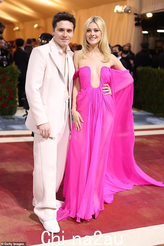 Brooklyn Beckham 和 Nicola Peltz 正在寻找可以称之为家的地方,可以说,大多数 20 多岁的年轻人通常会选择两上两下的入门房t cut it