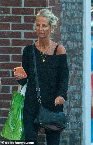 这些天:Ulrika 仍然是《角斗士》中最大的明星,最近被发现在牛津郡购物