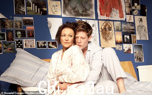 过去的爆炸:James Norton 于 2010 年开始他的舞台生涯,并于同年在 That Face 中的表演赢得了一致好评