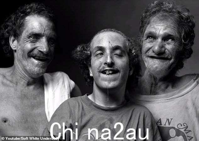 Whittakers 是美国最近亲繁殖的家族,由电影制作人 Mark Laita 在他的 12 分钟短片“Inbred Family-The Whittakers”中曝光。图为:The Whittakers