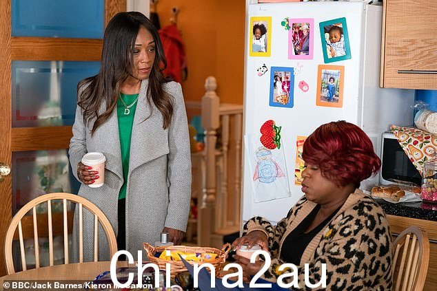 哦不! Denise Fox 与 Ravi Gulati 的风流韵事有可能在下周的 EastEnders 中被曝光,因为有人在激烈的争吵中偷听了他们