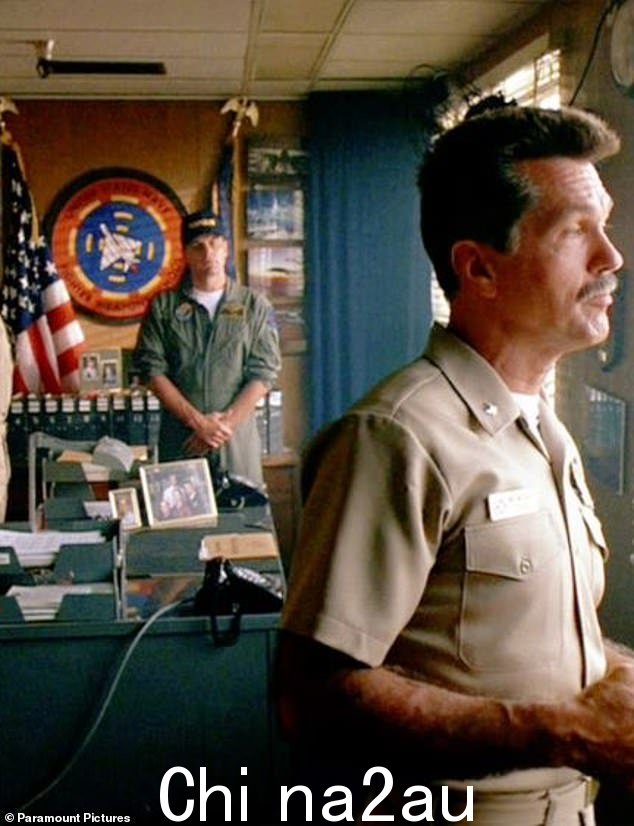 在主演 M*A*S*H 之后,他在 Harold and Maude、Cheech & Chong's Up in Smoke、Steel Magnolias 中担任角色(与 Sally Field、Dolly Parton 等合作) )、恐怖片《闹鬼 III》和 1986 年的电影《壮志凌云》。他在 Top Gun