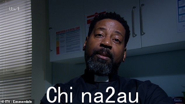 可怕!然而,最新一集看到亚历克斯从昏迷中醒来,查尔斯设法到达他的房间,并成为他睁开眼睛后第一个与之交谈的人