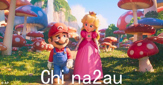 没弄对:'他们搞砸了包容。他们不包括在内,'Leguizamo 说。然而,Fred Armisen 有一半委内瑞拉血统,而 Anya Taylor-Joy拥有盎格鲁-阿根廷和西班牙血统,尽管她自认为是白人;仍然来自超级马里奥兄弟电影