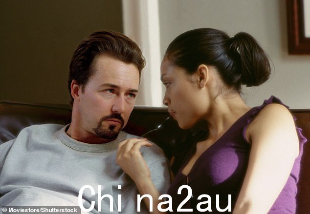 Screened:'EDWARD NORTON 先生在我们第 25 小时放映后回答了全班同学的问题。还有那是 Da NY 9/11 真相,露丝。 YA-DIG¿SHO-NUFF,' Lee 总结道