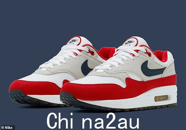 Air Max 1 USA 鞋原定售价 140 美元,但 NFL 球星科林卡佩尼克抱怨该符号令人反感
