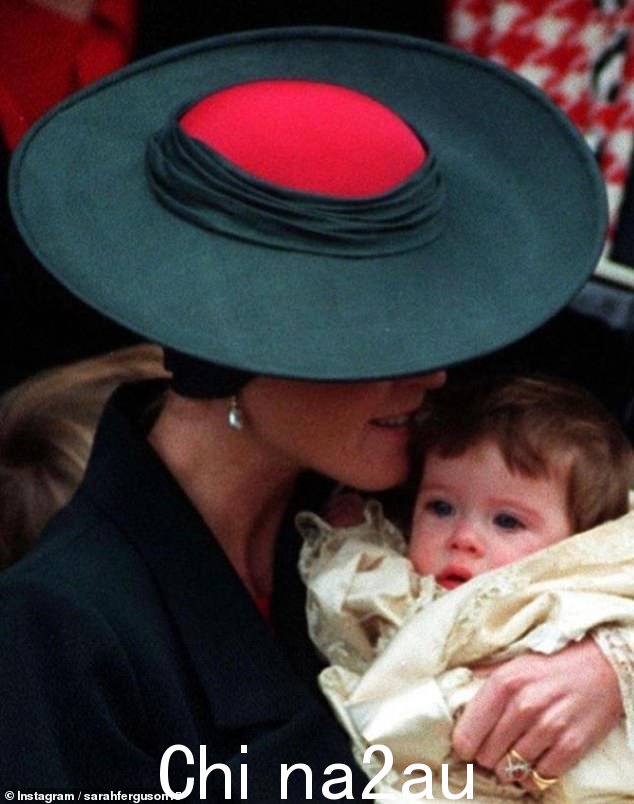 Sarah Ferguson 在上个月的国际妇女节向她生命中重要的女性致敬