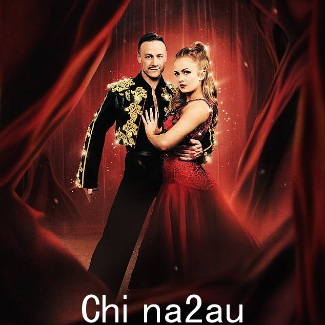 新事业:Maisie 在 2008 年加入 BBC 肥皂剧时年仅 7 岁,去年离开,此后与 Strictly 和 Strictly Ballroom 一起巡回演出:音乐剧(与联合主演 Kevin Clifton 合影) )