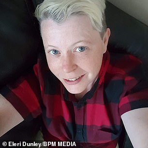 Kelly Dunley,如图,在接种阿斯利康 Covid 疫苗几周后死亡,验尸官裁定这是导致她死亡的原因