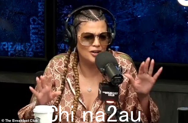 喜剧演员 Aida Rodriguez 附和说她想知道达赖喇嘛和他的追随者之间发生了什么事