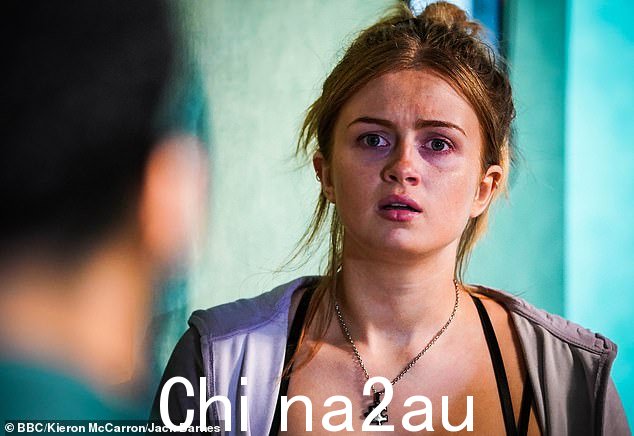 演员:据说这位女演员将在即将上映的黑帮电影 Bermondsey Tales:罗马帝国的衰落中饰演“黑帮家族的主要人物”(Maisie 在 EastEnders 拍摄) )