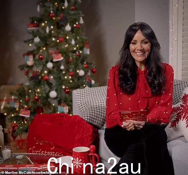 Festive:去年 12 月,Martine 凭借她作为 Natalie 的标志性角色被证明是 John Lewis、Vodafone 和礼品卡公司等零售商的成功影响者