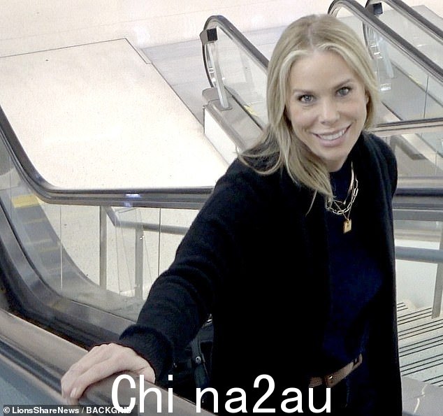 Cheryl Hines,2024 年总统候选人小罗伯特·肯尼迪的女演员妻子,周四表示,她完全支持她丈夫的白宫竞标