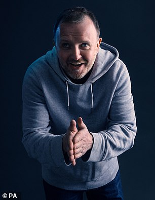挑战:Chris MacCausland 也会出现