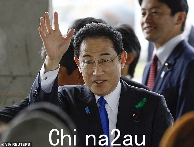 日本首相岸田文雄在和歌山的西风崎渔港袭击发生前不久