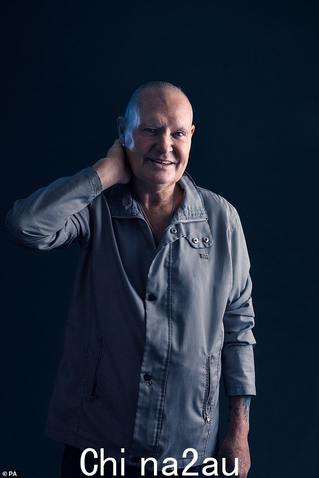 Paul Gascoigne 在即将播出的第 4 频道真人秀节目中害怕黑暗。现年 55 岁的 Gascoigne 曾与撒切尔夫人合影留念,他向节目参与者坦白说,他在见到这位政客后性欲亢奋