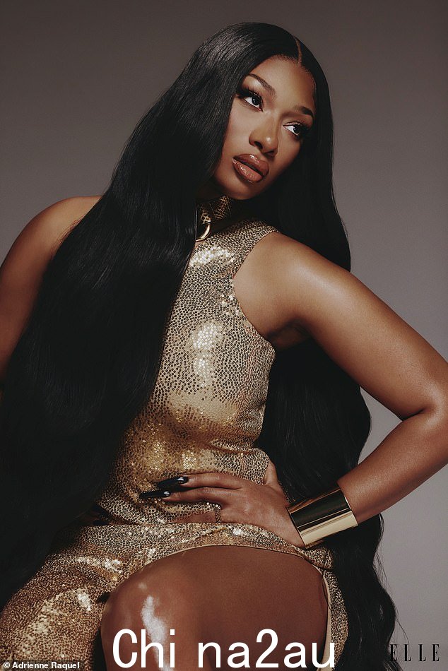 Uh-oh:12 月,30 岁的 Tory 于 2020 年 7 月在凯莉·詹娜 (Kylie Jenner) 位于洛杉矶的家中举行的一场派对后的一次争吵中射杀了真名梅根·皮特 (Megan Pete)