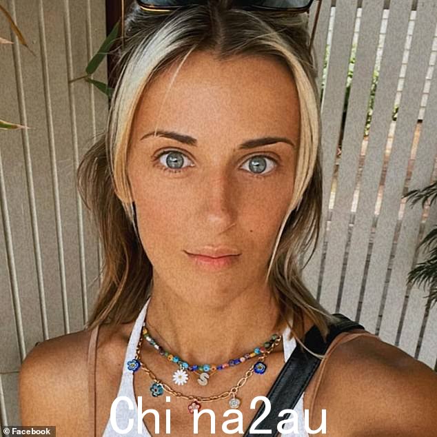 Sarah Weatherstone(上图)最后一次出现是在 3 月 23 日下午 4 点 30 分左右离开 Narre Warren 的一家工厂