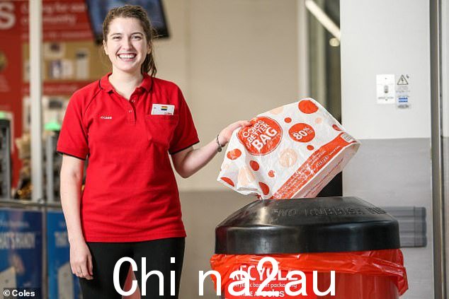 超市巨头 Coles、Woolworths 和 Aldi 与这家公司合作,该公司只向全国提供返乡回收业务,直到他们被发现囤积回收
