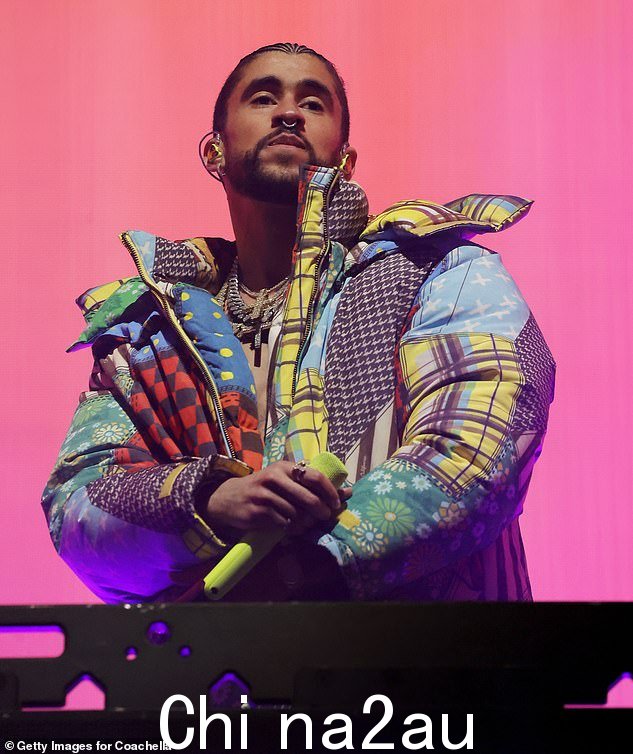 科切拉之王:这位波多黎各说唱歌手在周五晚上与 Jhayco、Jowell & Randy、Ñengo Flow 和 Post Malone 等特邀嘉宾进行了两小时的表演