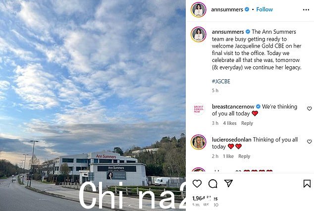 致敬:Ann Summers 在今天葬礼前通过 Instagram 上的这篇帖子向 Jacqueline 致敬