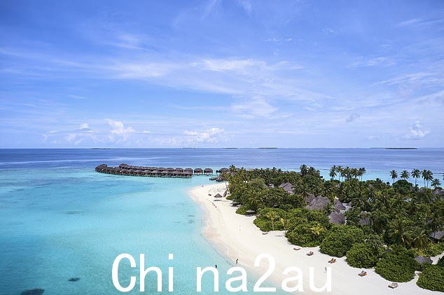 简奈特造访马尔代夫发现斯亚等度假村