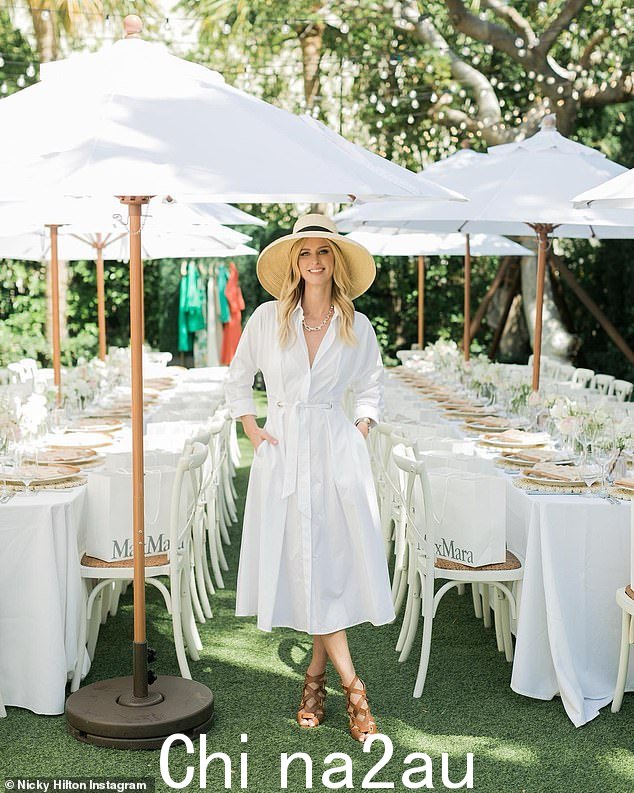 是的,她也是:另一个堂兄是作家和设计师 Nicky Hilton
