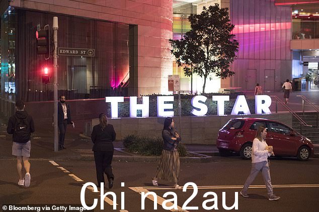 The Star 表示裁员、工资冻结和其他计划中的措施将在下一财政年度削减 1 亿澳元的运营预算(如图悉尼的 The Star Casino)