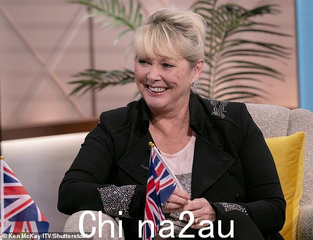 精彩! 80 年代传奇流行歌星 Cheryl Baker 在 EastEnders 扮演了重要角色,以庆祝今年在英国举行的欧洲歌唱大赛