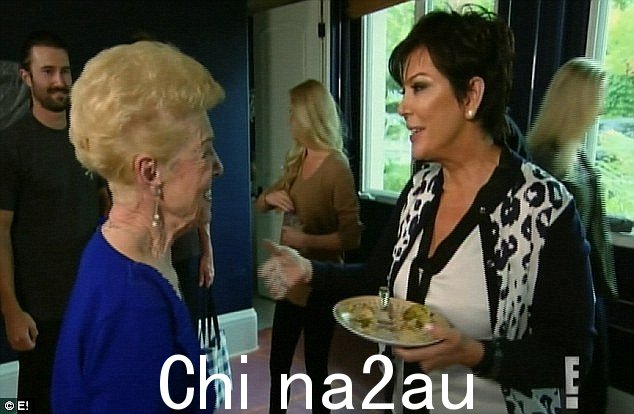 Esther 在 2013 年的 Kardashian 节目中露面,但后悔了。在这一集中,她和 Kris 似乎将他们的仇恨抛在脑后,但 Esther 看到它播出时感到被骗了三个月后在电视上