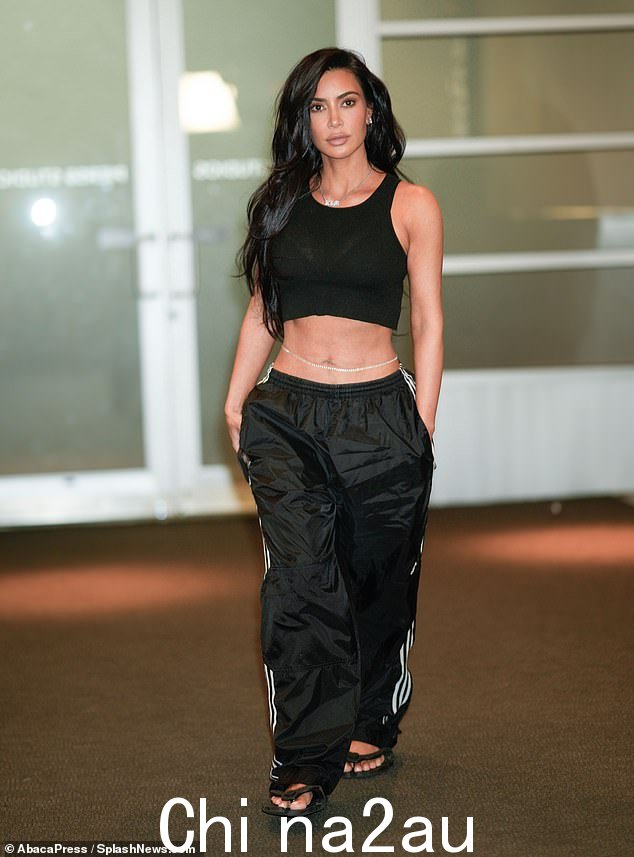 惊艳:Kim Kardashian 被发现在纽约市外出拍摄照片