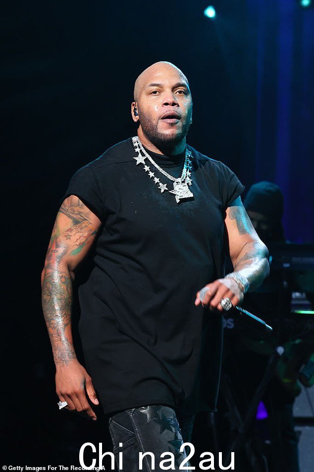 Flo Rida 遇到麻烦:说唱歌手 Flo Rida 与纽约市法官陷入困境,因为他试图放大儿童抚养听证会而不是亲自出庭