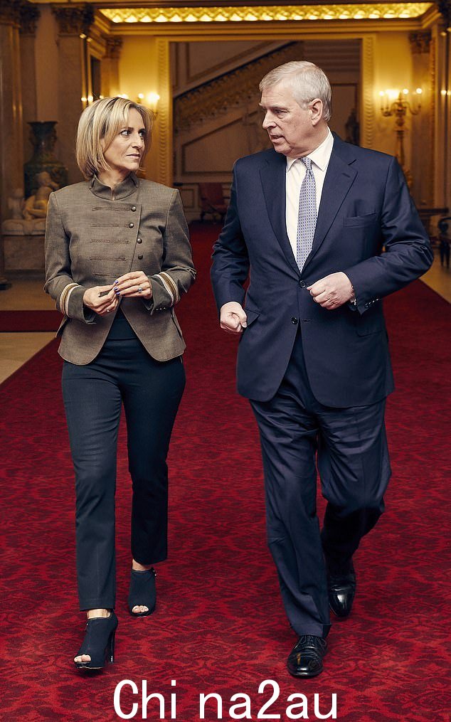 Newsnight 制作人 Sam McAlister 声称安德鲁王子(右)在接受 Emily Maitlis(左)的采访后“欣喜若狂”,因为“他认为一切进展顺利”