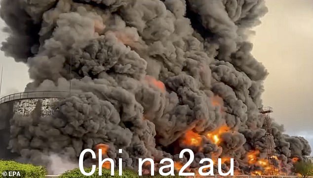 乌克兰被认为缺乏可以到达塞瓦斯托波尔等地目标的远程导弹,但一直在开发无人机来克服这一障碍