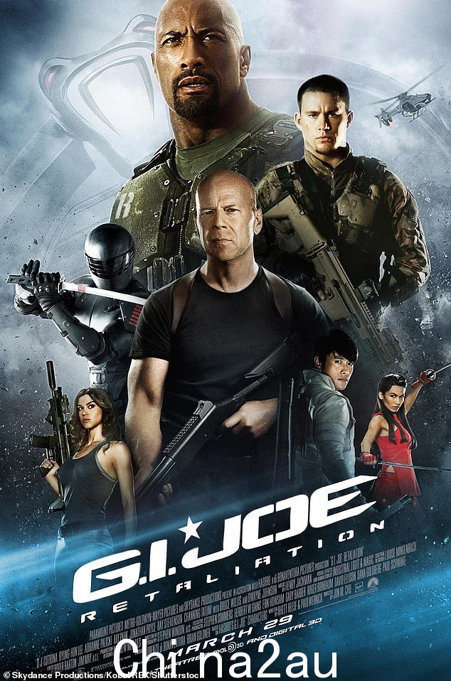 然后,到了 G.I. Joe 的时间了:报复。Tatum 知道他无法摆脱它 - 在他七次尝试摆脱前一个之后。所以他找到了一个聪明的方法通过要求在前十分钟内被杀死来最小化他的参与
