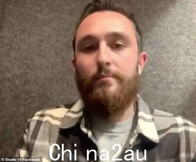 哇!一位在经典电影《泰坦尼克号》中扮演次要角色的童星透露,他在 25 年前上映的电影中的角色仍然获得版税支票