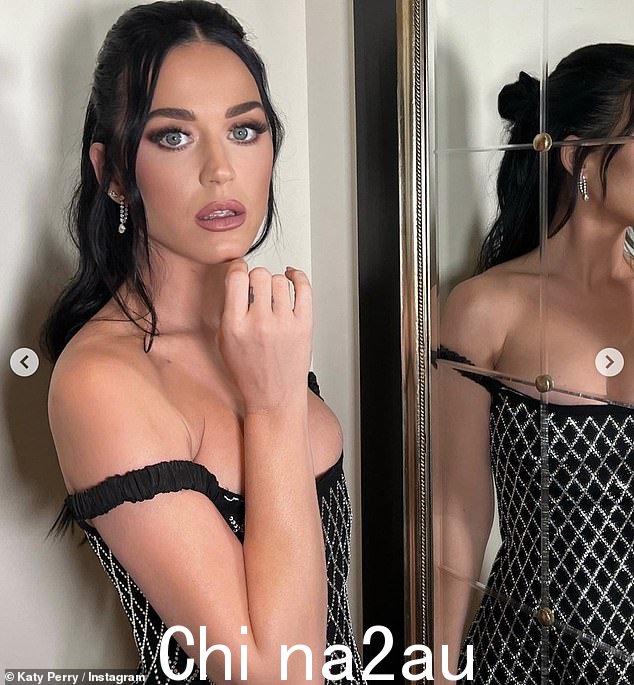 华丽:这位 38 岁的歌手穿着迷人的黑色和银色连衣裙,搭配相配的细高跟鞋,非常丰满