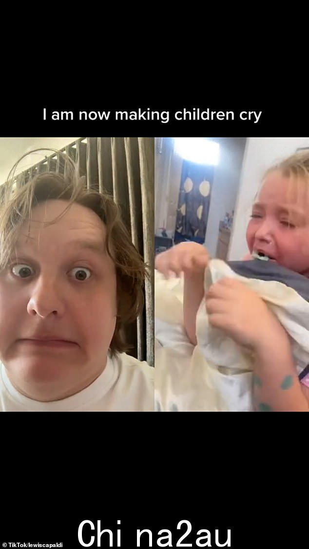 '至少这首歌已经出来了!'刘易斯·卡帕尔迪 (Lewis Capaldi) 为 Wish You The Best 制作的感人新音乐视频让孩子们泪流满面,反应非常好笑。 “至少这首歌在那里!”刘易斯·卡帕尔迪 (Lewis Capaldi) 的孩子们在他为 Wish You The Best 制作的激动人心的新音乐视频中放声大哭时,反应很滑稽</p>