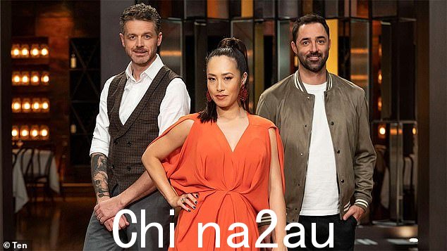 Zonfrillo(左)、Melissa Leong 和 Andy Allen 因在 Masterchef 中的合作而分享了 2021 年 AACTA 最佳现实节目奖