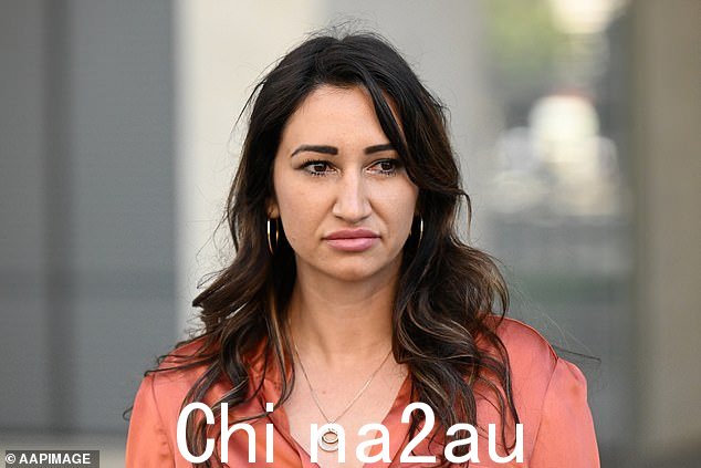 Maria Buci(如图)在作出判决后在布里斯班最高法院外显得如释重负