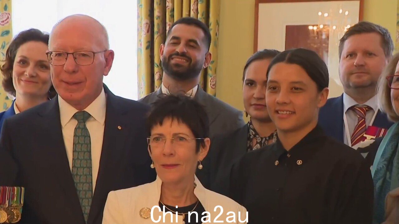 PM Anthony Albanese 与王室成员会面,世界正在为查理三世国王加冕做准备