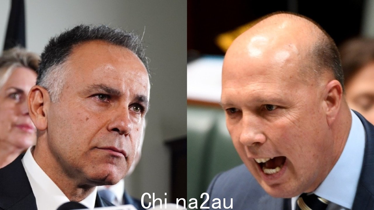 John Pesutto 声称他的领导地位在 Dutton 抨击维多利亚自由党后是安全的” /><p>John Pesutto 反击了关于他的领导层在维多利亚自由党动荡的一周后受到威胁的猜测。</p><p>联邦领导人 Peter Dutton 耸人听闻地标记可能需要干预来解决 Pesutto 先生和 Moira Deeming 之间持续不断的纠纷。</p><p>“我不排除联邦干预的可能性,我向维多利亚州的部门明确表示,我希望解决这个烂摊子尽快出来,”达顿先生告诉 ABC RN 早餐。自由党在维多利亚州经历了动荡的一周后,他的领导地位受到威胁。图片:NCA NewsWire / Luis Ascui