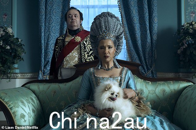 Golda Rosheuvel 在原版 Netflix 系列中饰演夏洛特女王。这位女演员在过去两季中一直扮演夏洛特